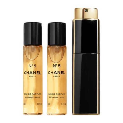 catena chanel con n 5|N°5 TWIST AND SPRAY REFILLABLE BOTTLE .